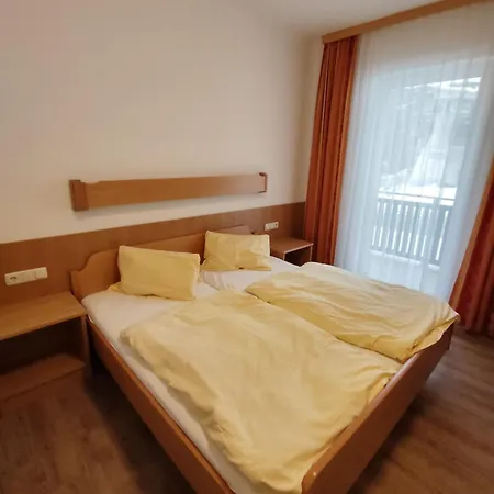 Kaerntnerhof Stuhleck シュピタール・アム・ゼンメリング