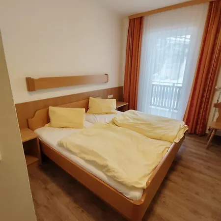 Kaerntnerhof Stuhleck イン