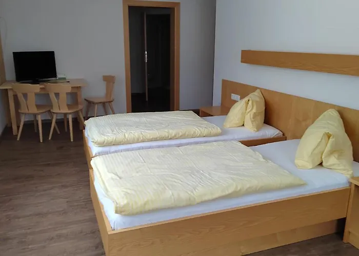 Kaerntnerhof Stuhleck Zajazd Spital am Semmering